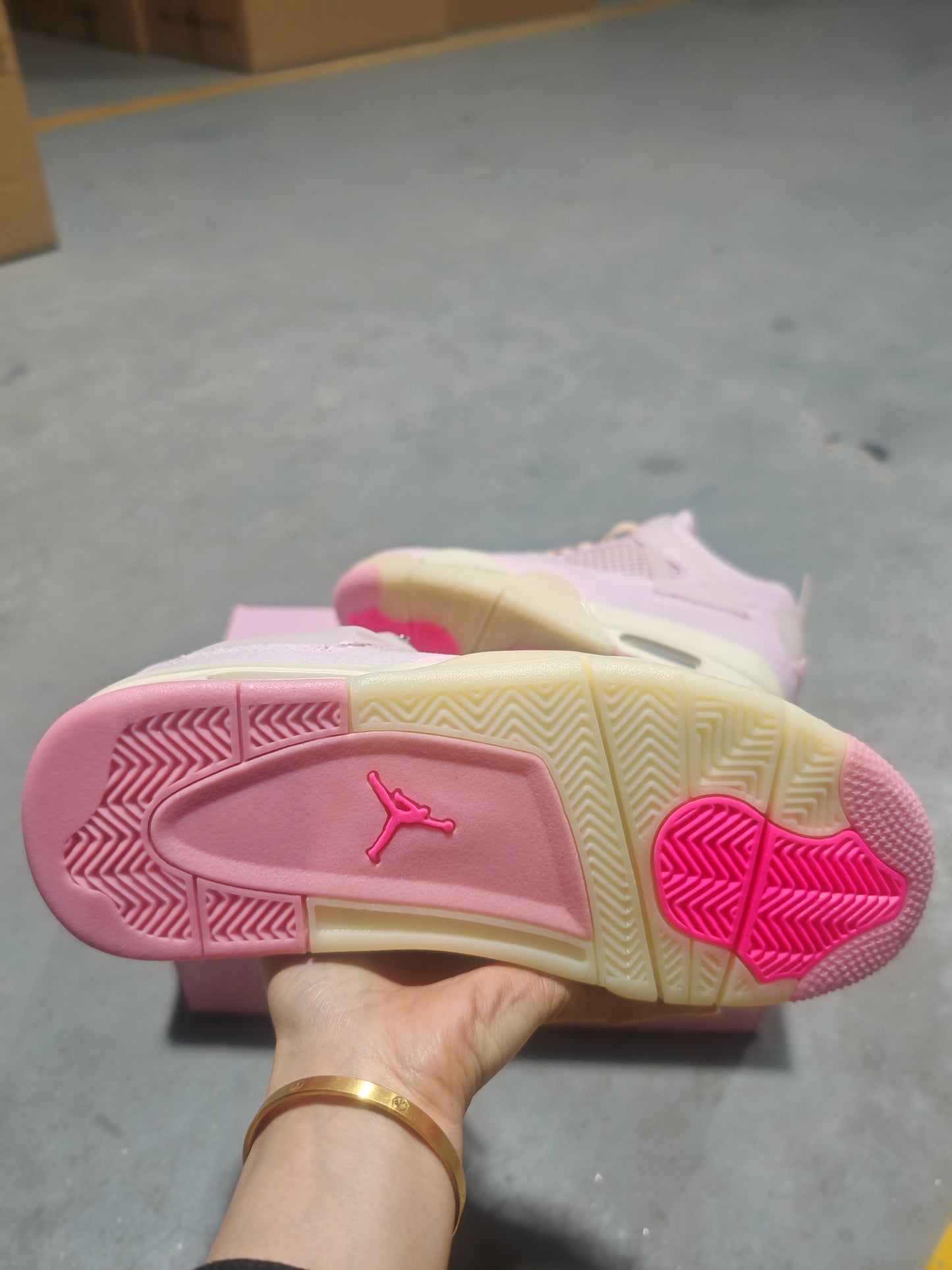 Air Jordan 4 Retro SE GS “Seafoam Pink” – Sail Canvas Sneakers