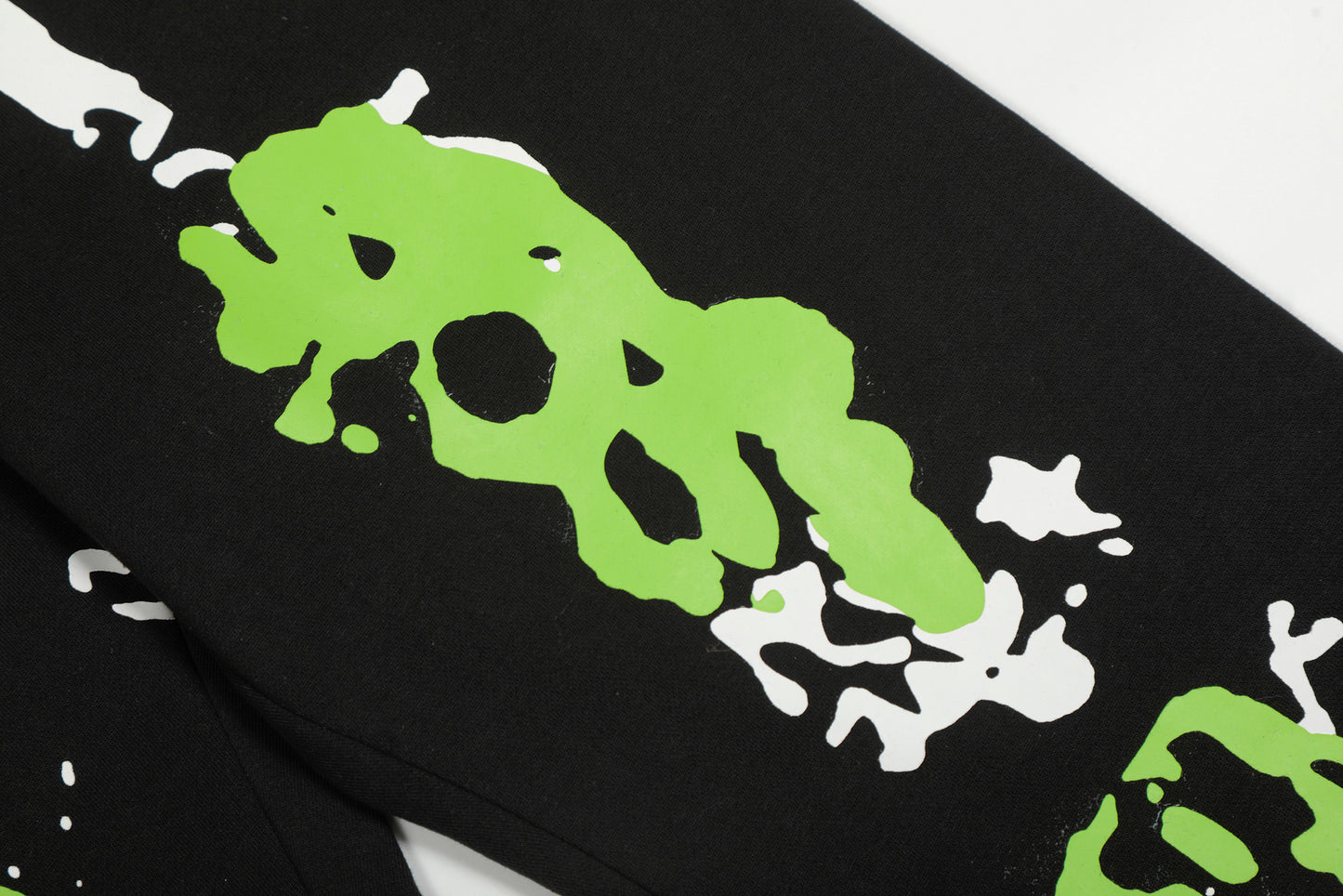 Sp5der Spe5der Web Graphic Hoodie Black Green pants