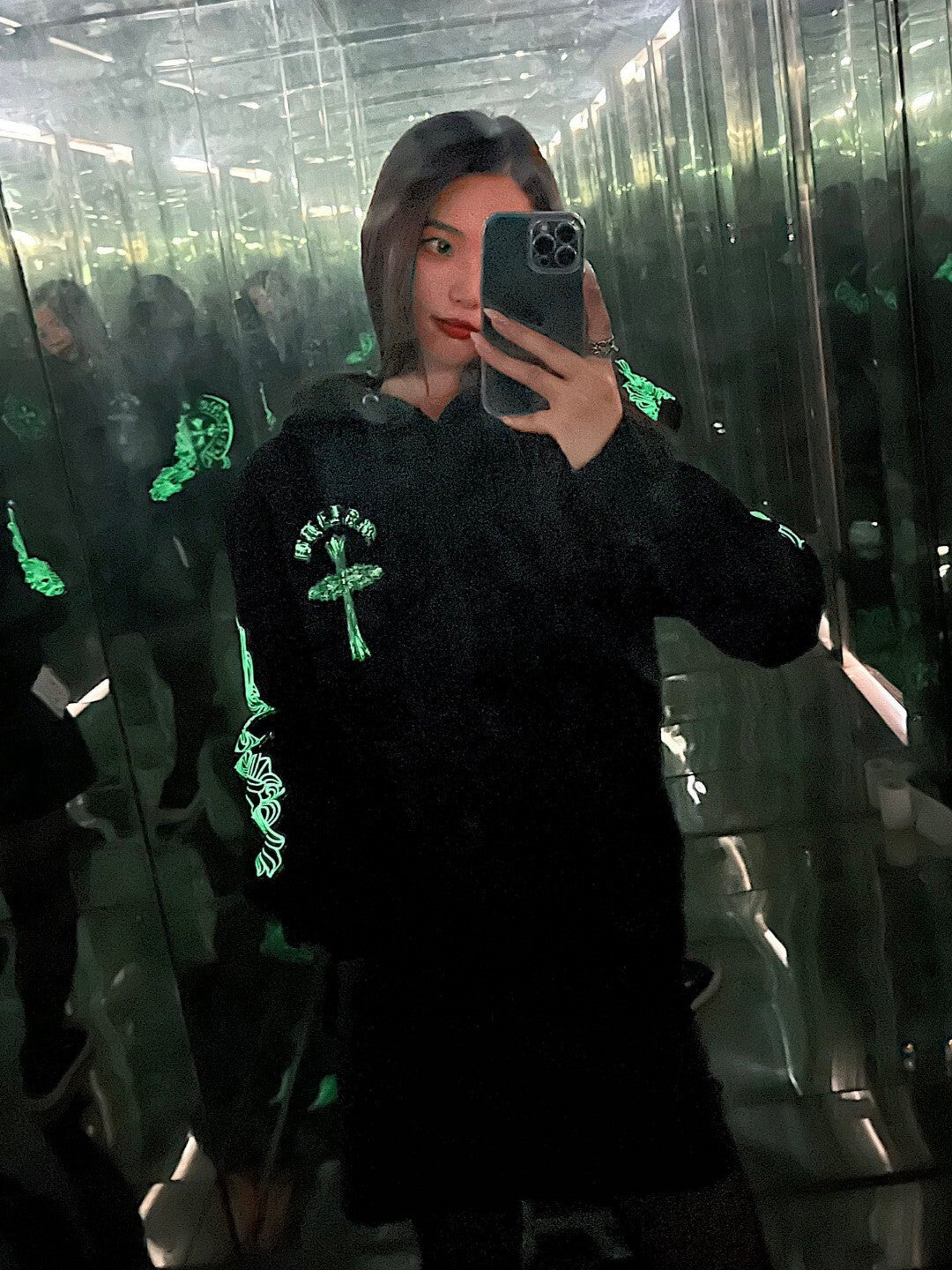 Chrome Hearts Glow Hoodie – Cross Logo Black (Reflective / Glow-in-the-Dark)