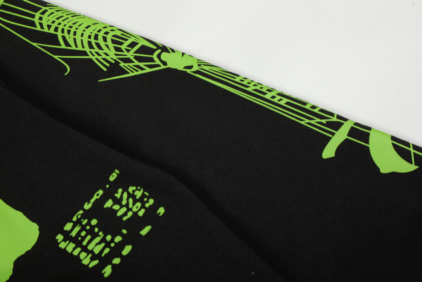 Sp5der Spe5der Web Graphic Hoodie Black Green Streetwear