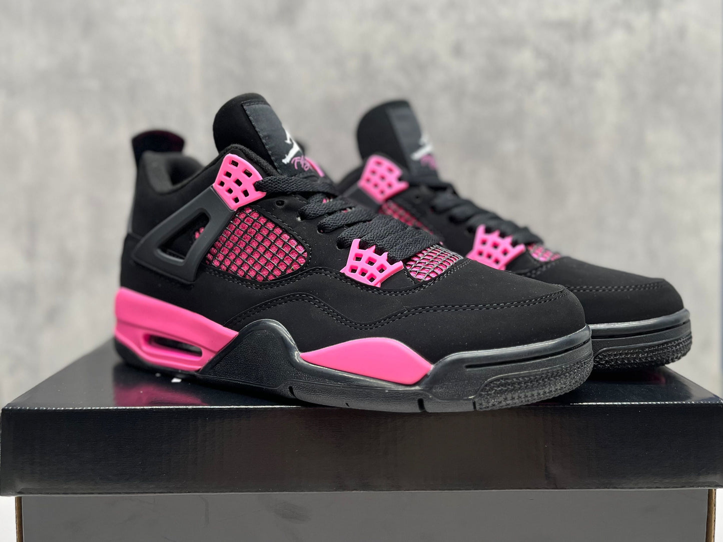 Air Jordan 4 Retro GS “Hyper Pink” (Black/Hyper Pink) “pink panthers”