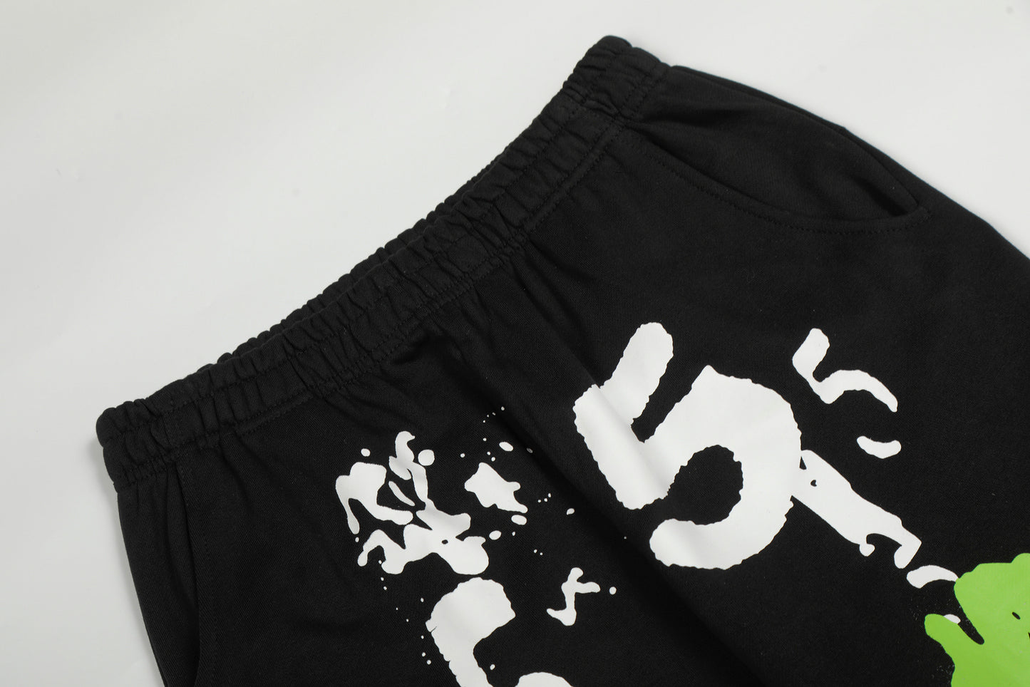 Sp5der Spe5der Web Graphic Hoodie Black Green pants
