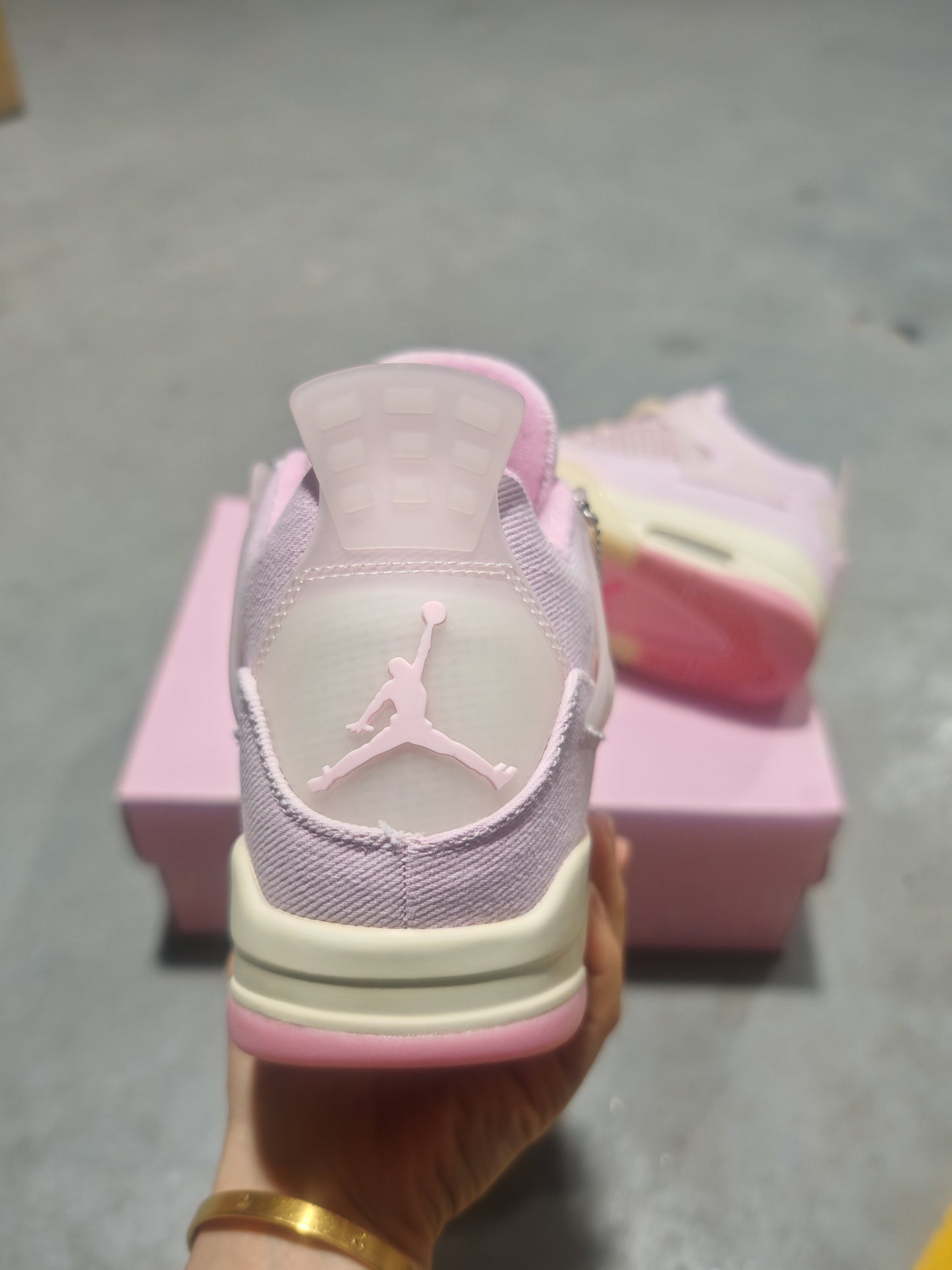 Air Jordan 4 Retro SE GS “Seafoam Pink” – Sail Canvas Sneakers