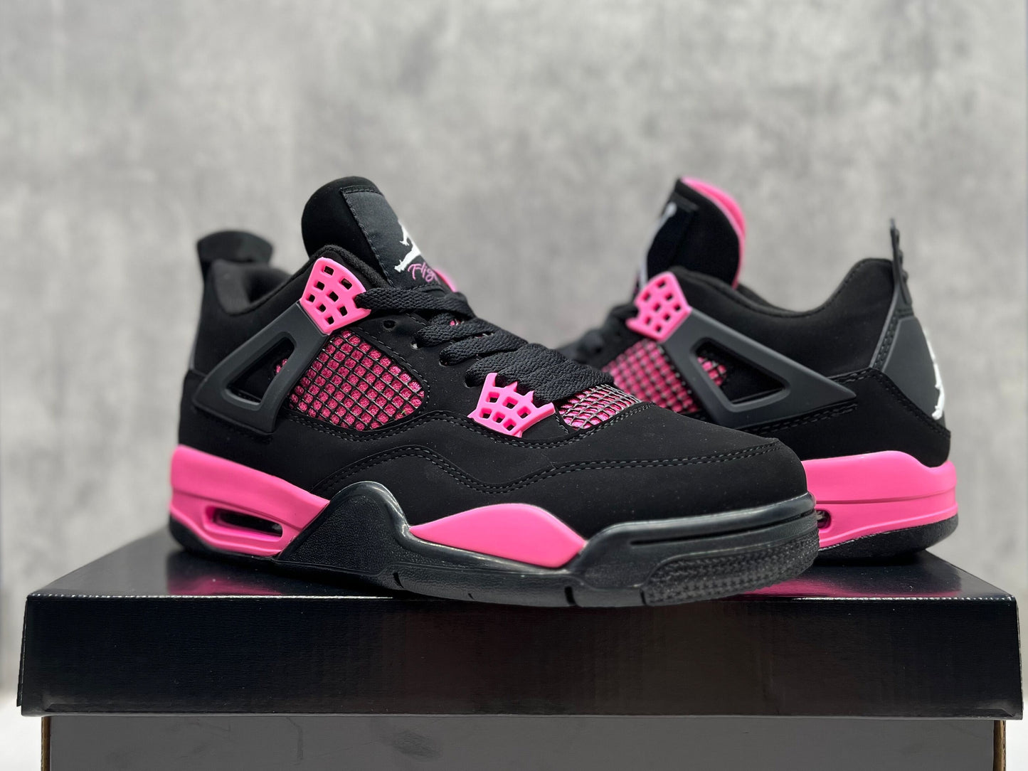 Air Jordan 4 Retro GS “Hyper Pink” (Black/Hyper Pink) “pink panthers”